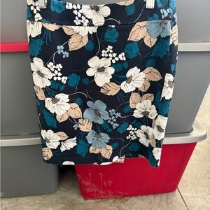 Ann Taylor Navy and Teal Floral Pencil Skirt mp65